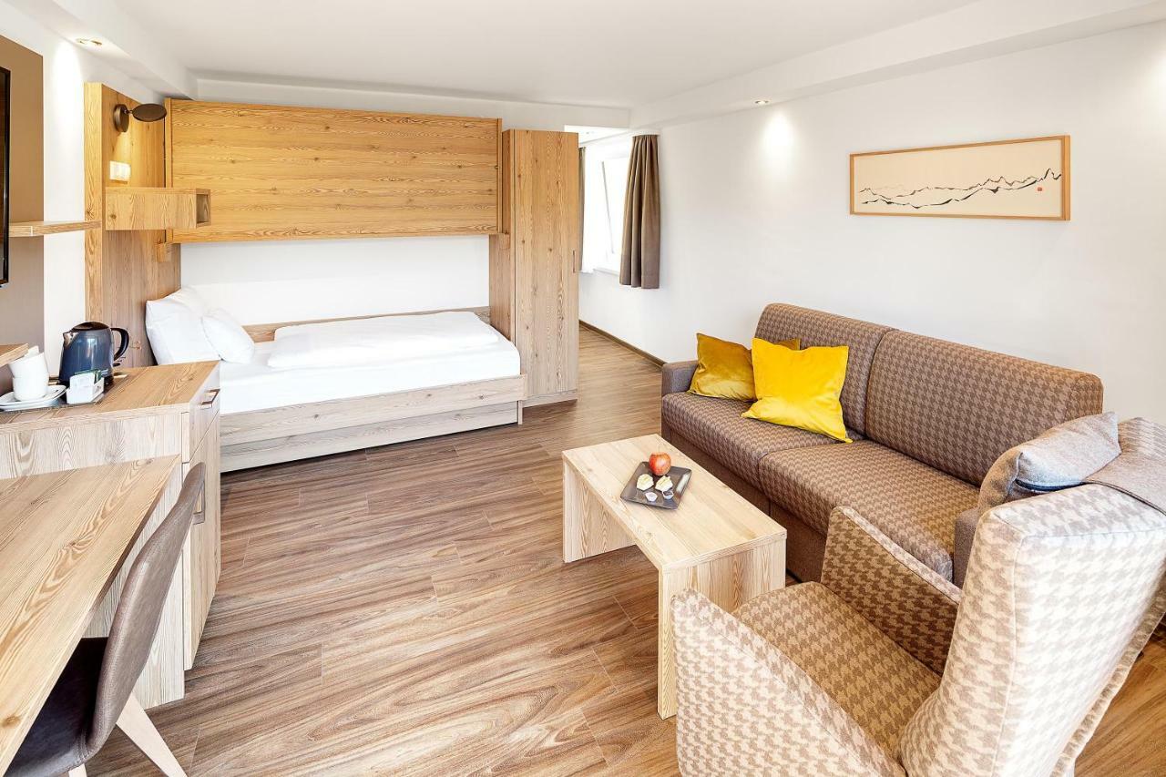 Hotel Kuehberg Оберстдорф Экстерьер фото