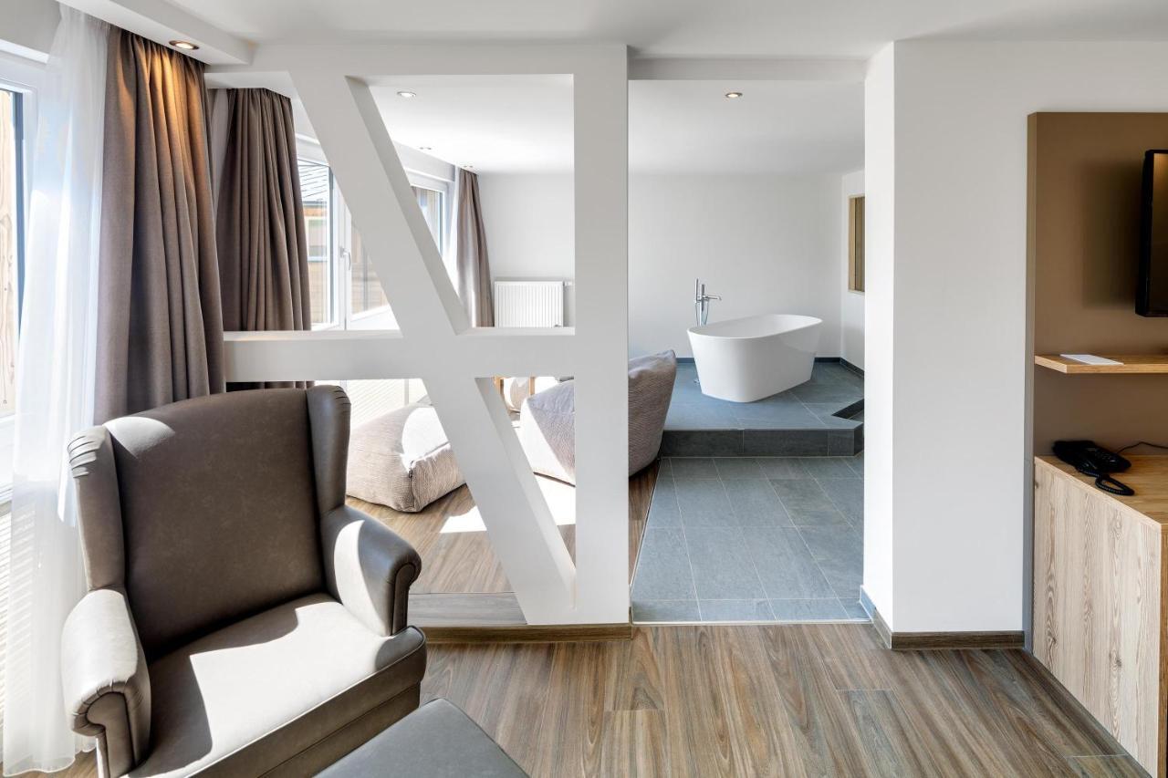 Hotel Kuehberg Оберстдорф Экстерьер фото